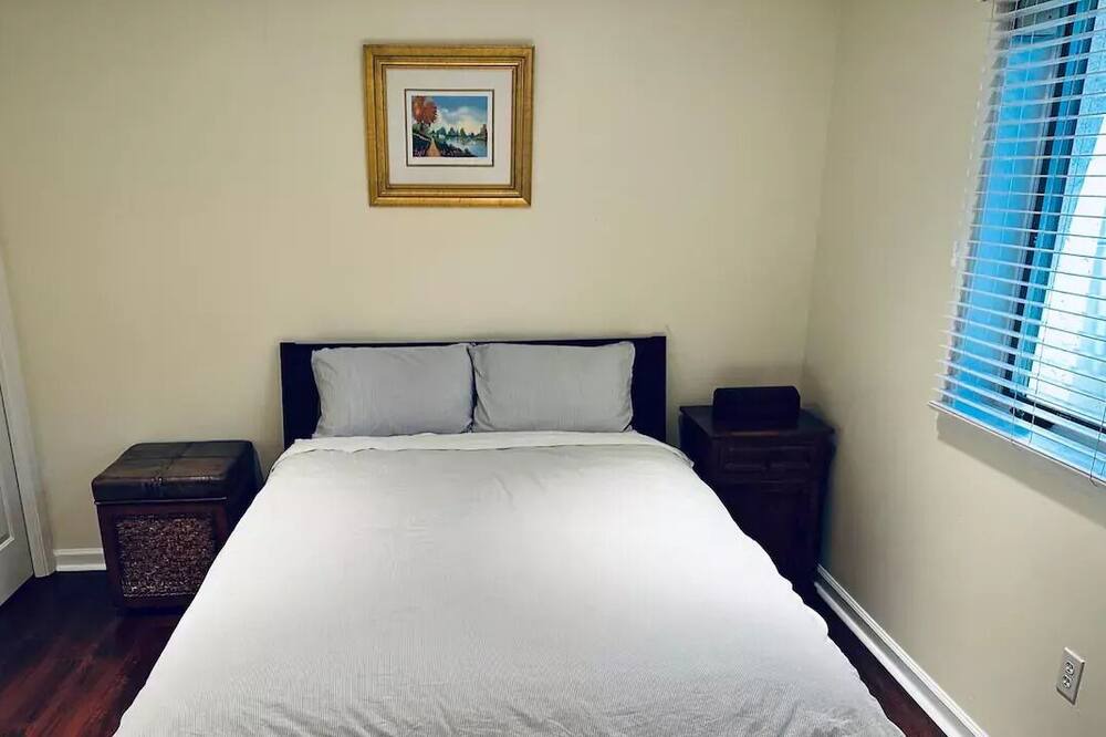 Photo of Bedroom in Broomall