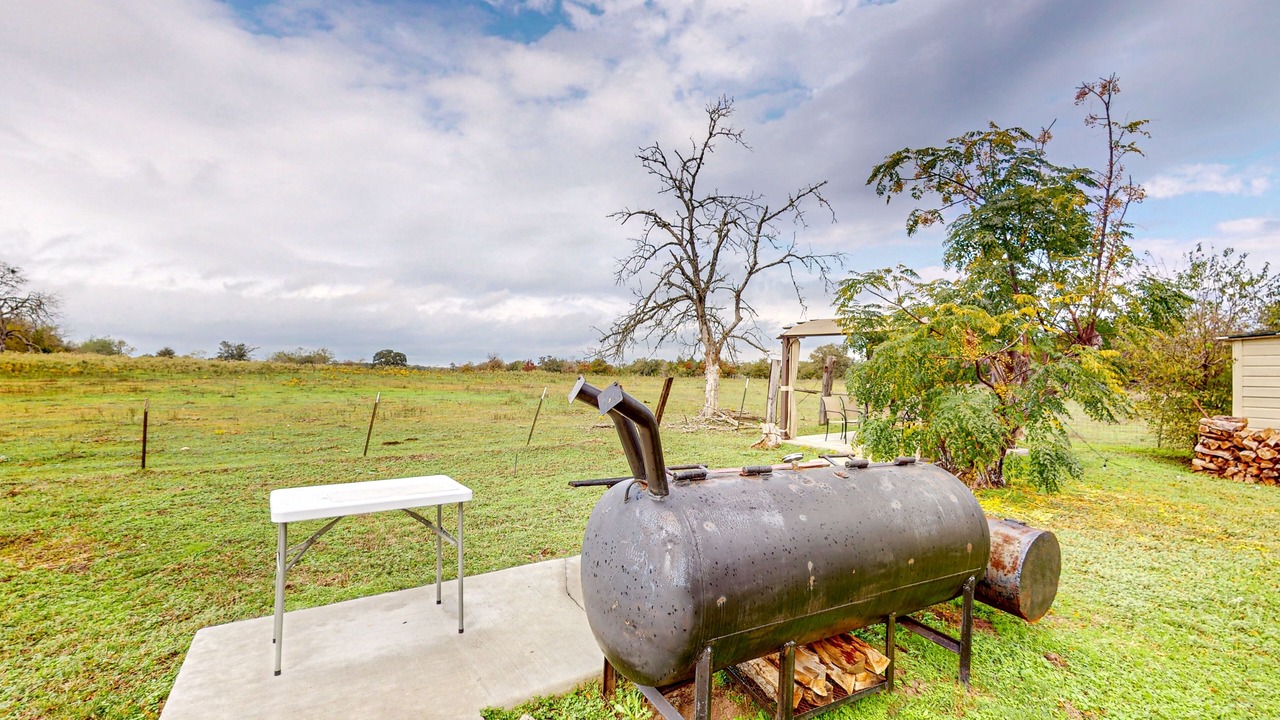 Photo of Outdoor in Lyons