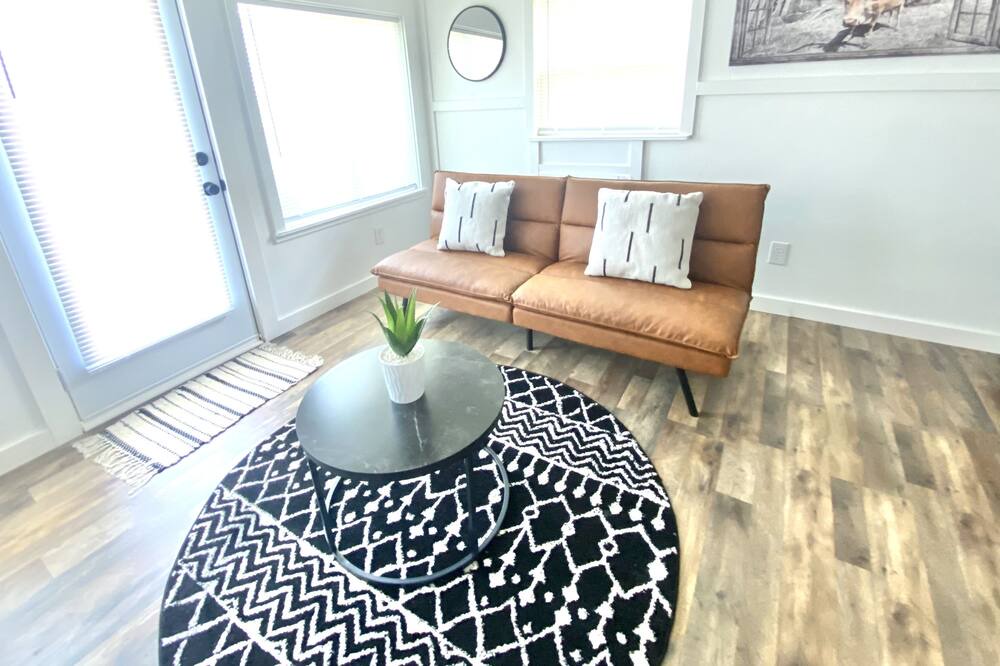 Photo of Livingroom in Savannah