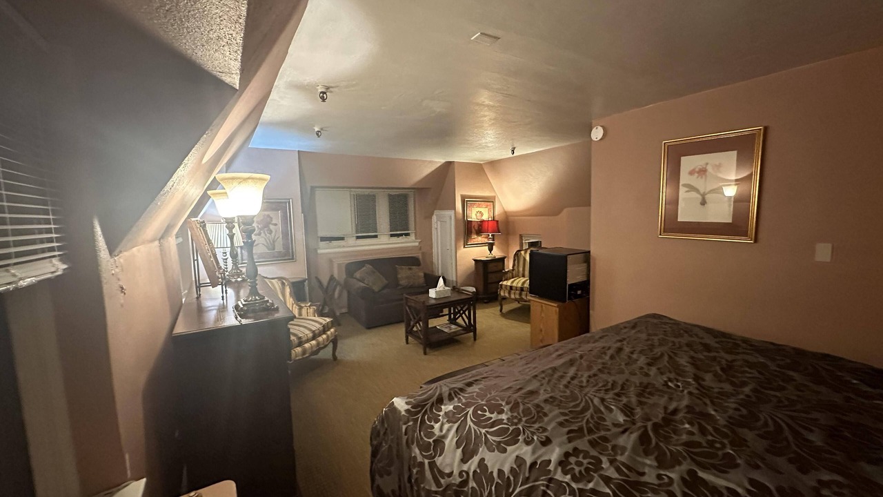 Photo of Bedroom in Jamestown