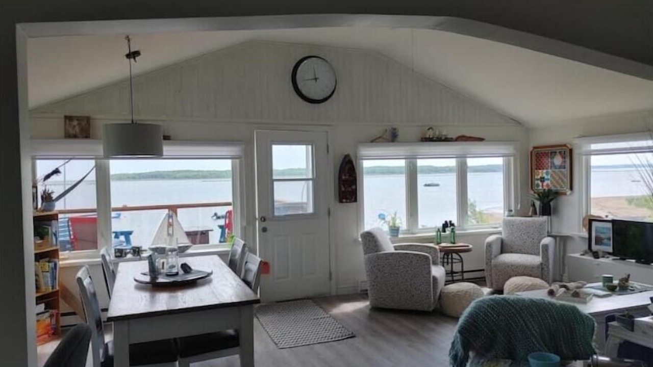 Photo of Livingroom in Cormierville