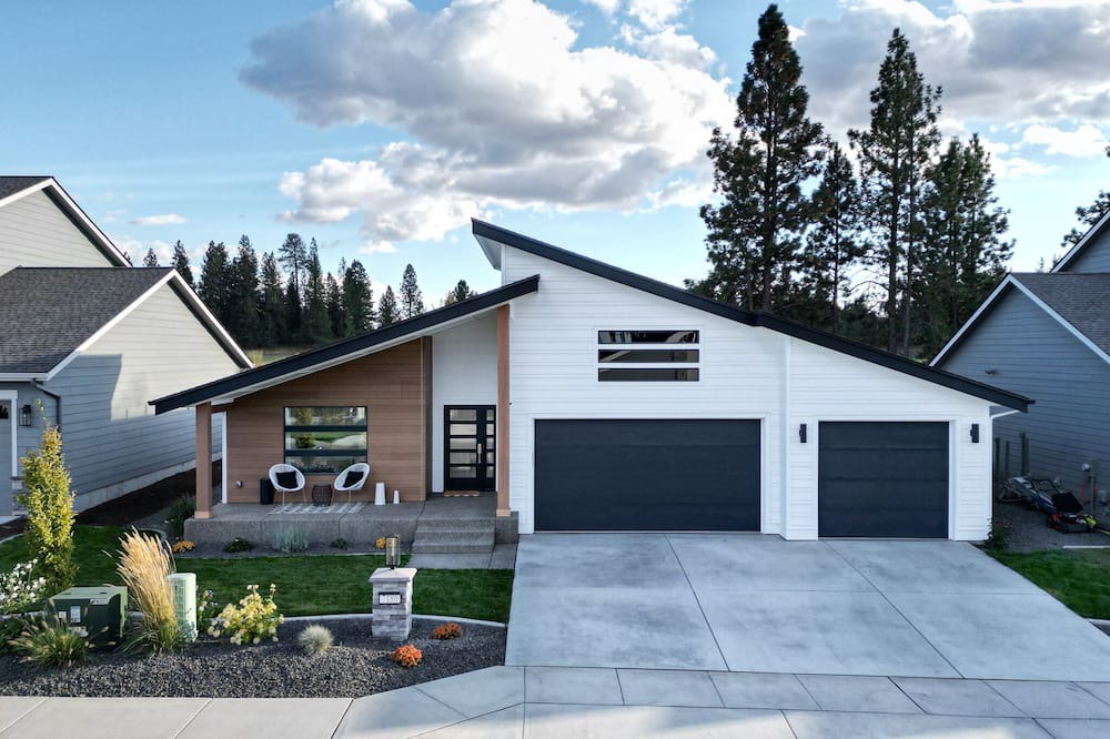 Photo of Outdoor in Latah Valley