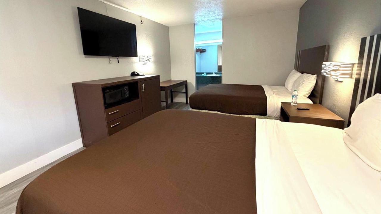 Photo of Bedroom in Three Rivers