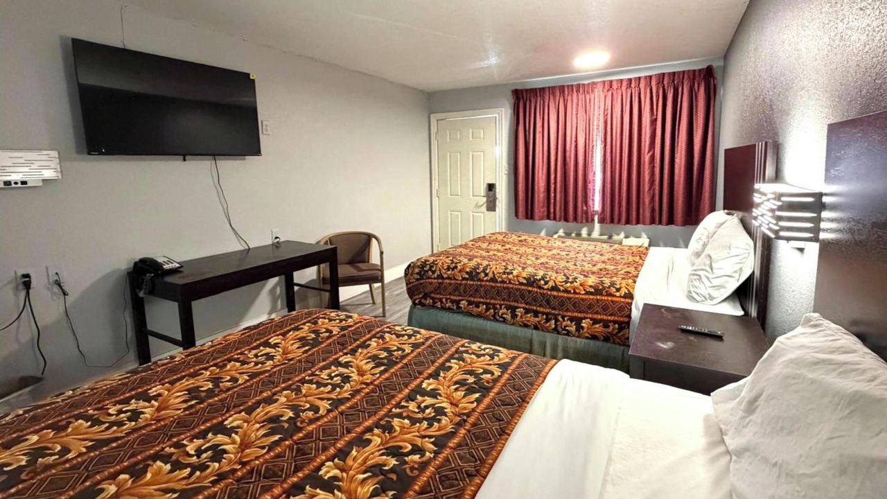 Photo of Bedroom in Three Rivers