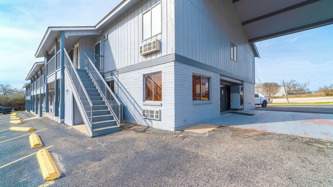 Photo of Outdoor in Three Rivers