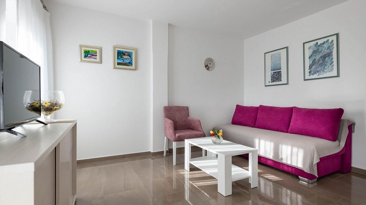 Photo of Livingroom in Brsec