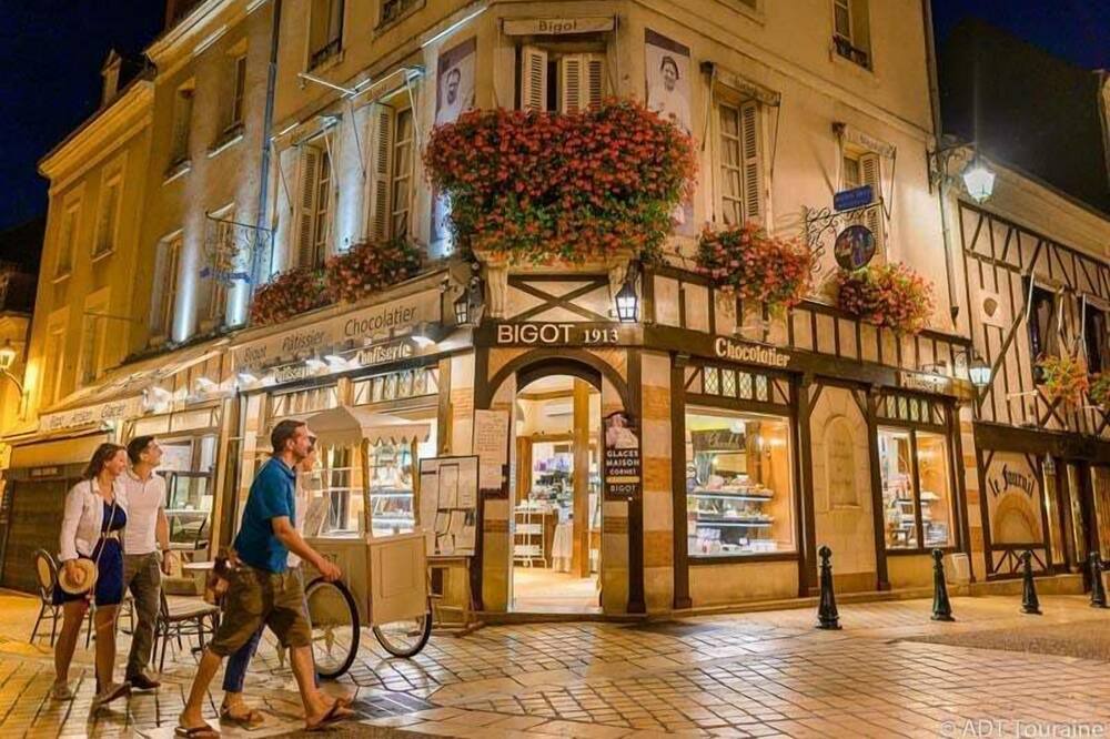 Photo of Others in Amboise