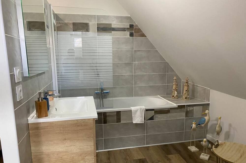 Photo of Bathroom in Amboise