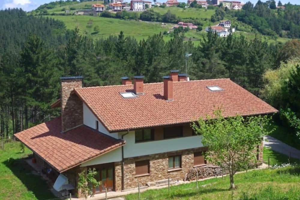 Photo of Outdoor in Ea