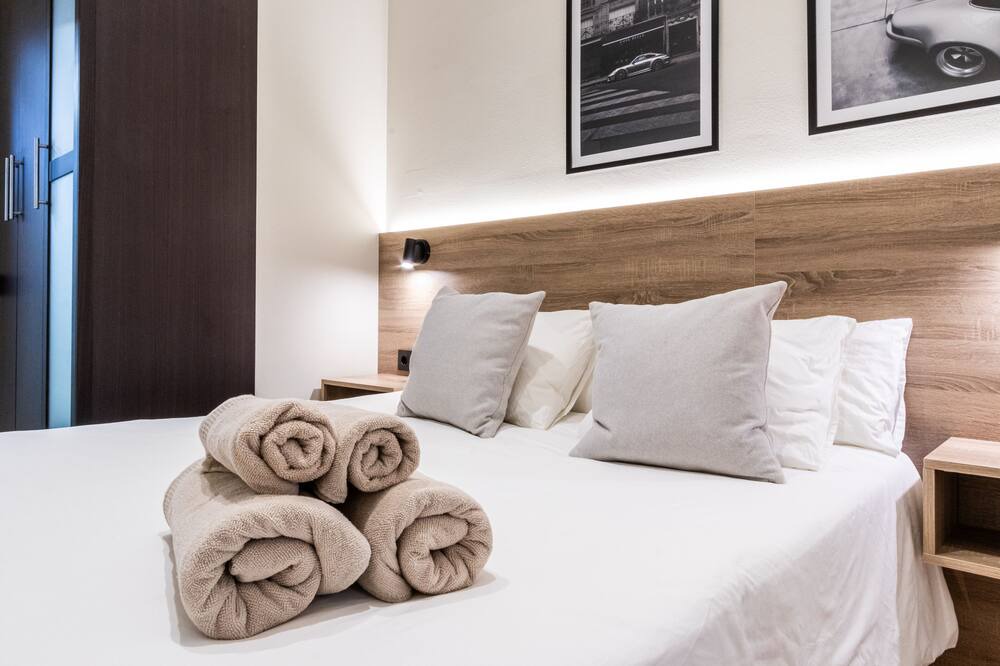 Photo of Bedroom in Terrassa