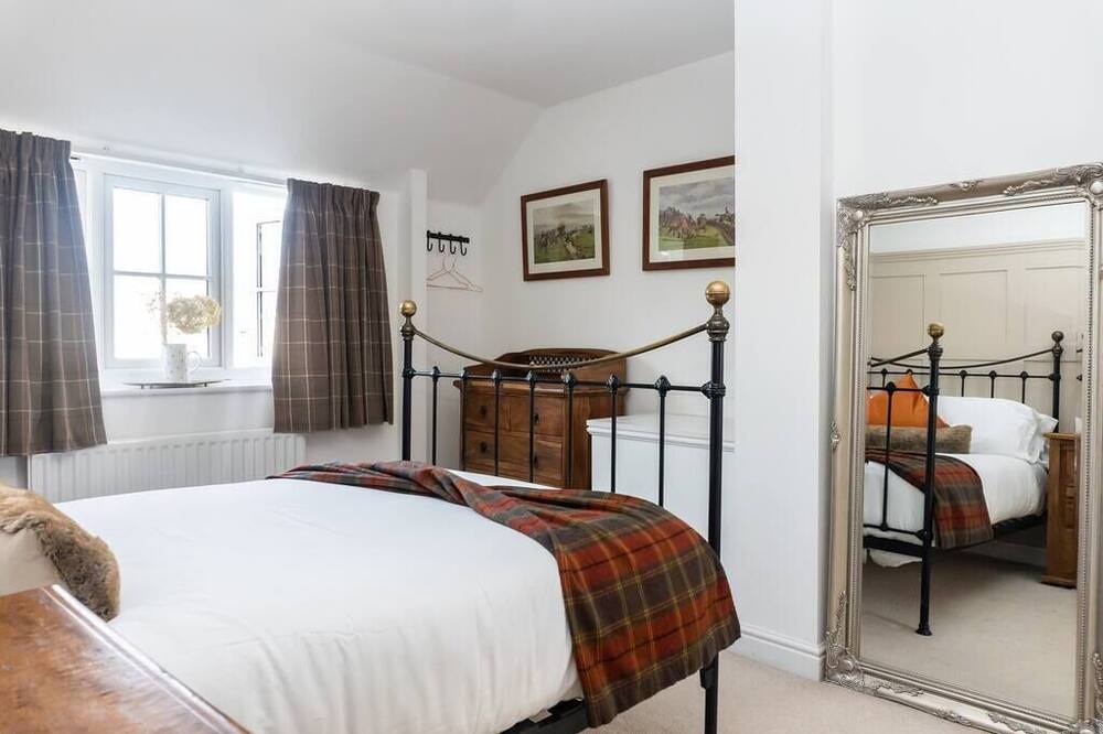 Photo of Bedroom in Hardwicke