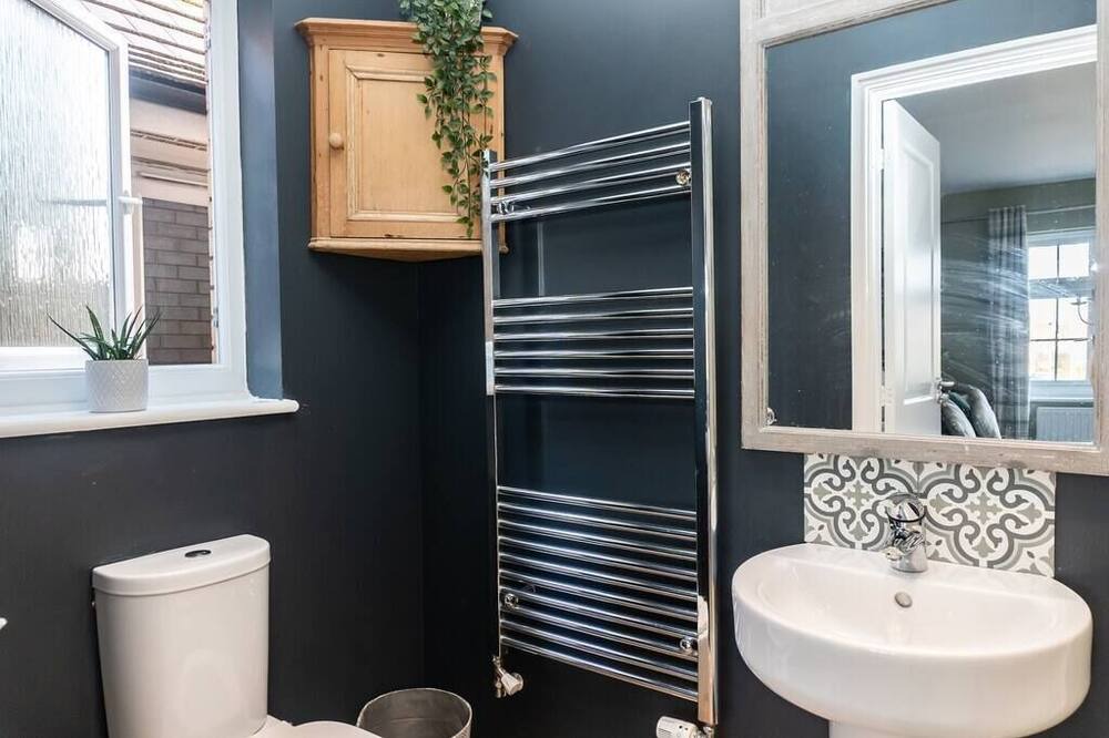 Photo of Bathroom in Hardwicke