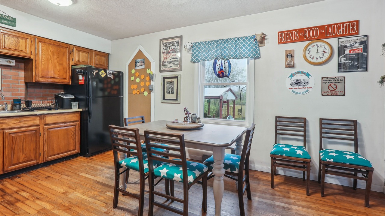 Photo of Others in Union