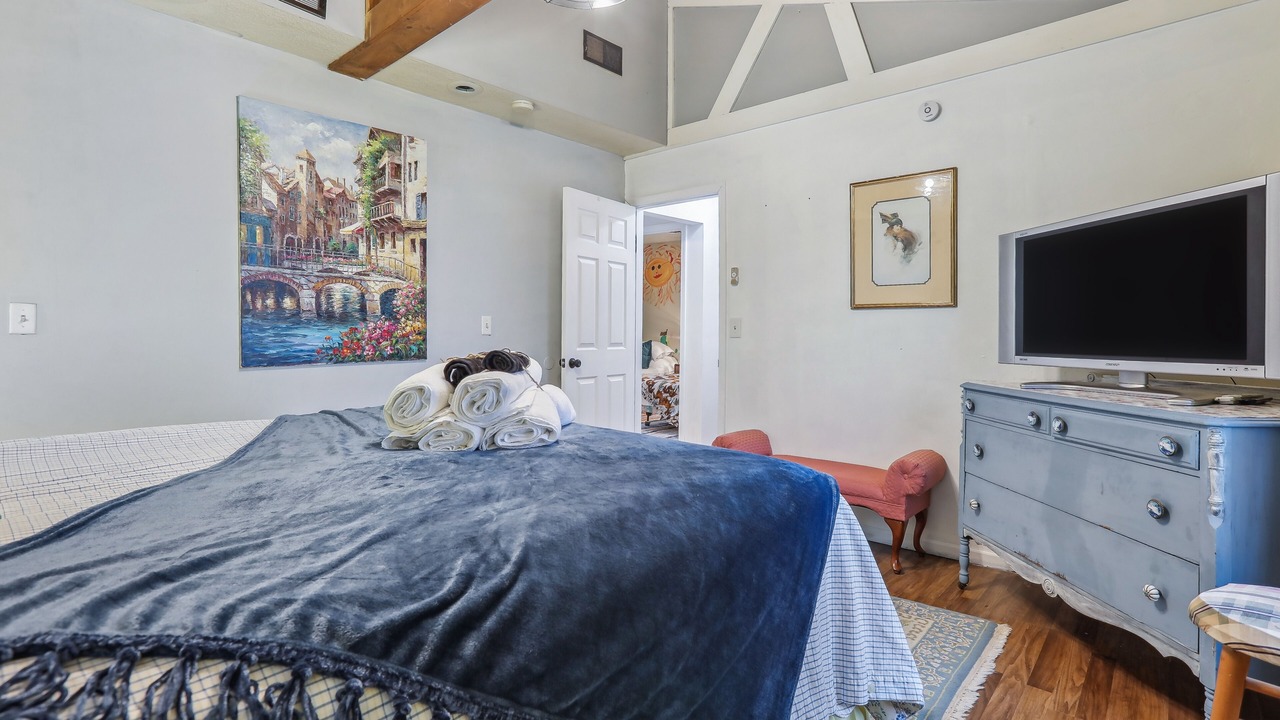 Photo of Others in Union