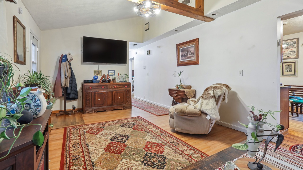 Photo of Others in Union