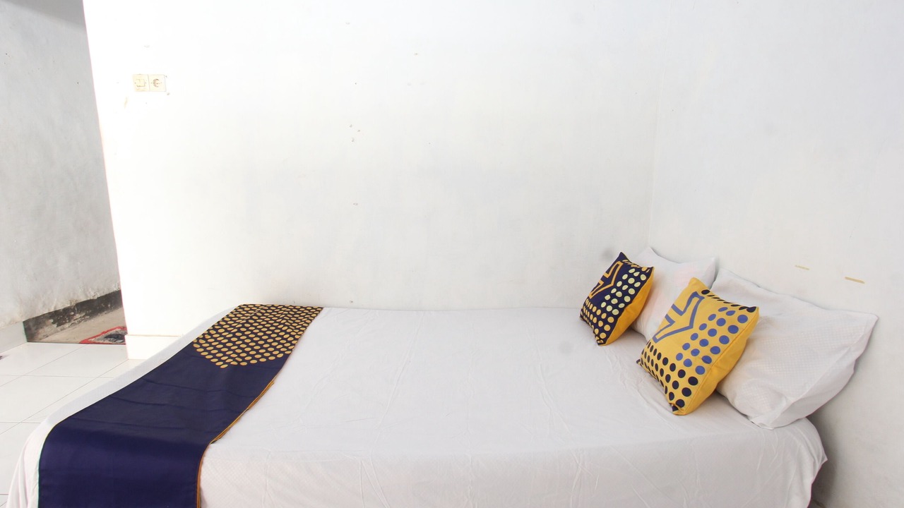 Photo of Bedroom in Tanjung
