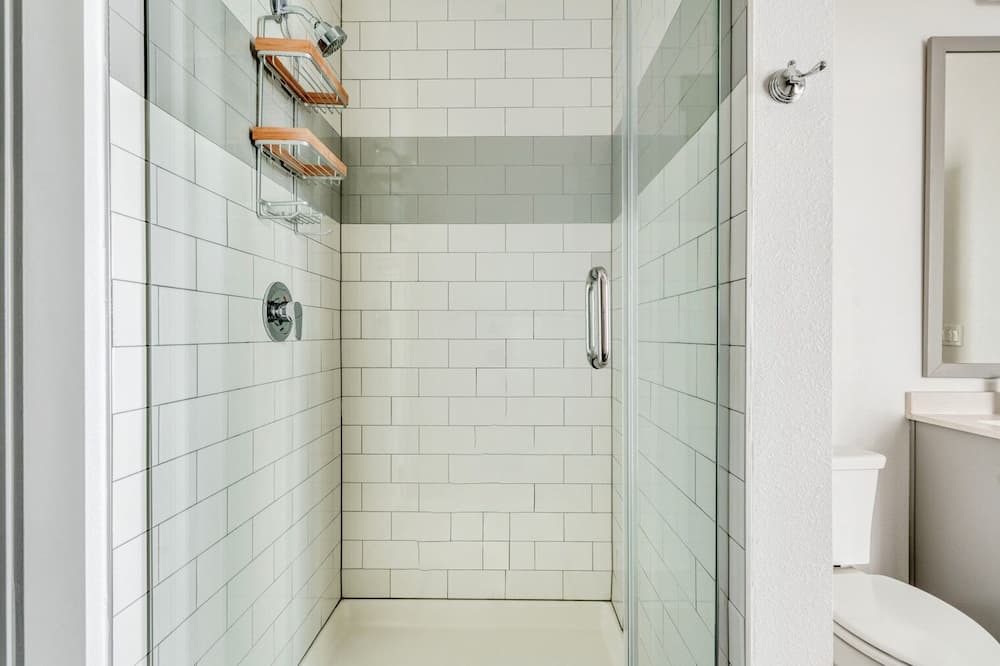 Photo of Bathroom in Govalle