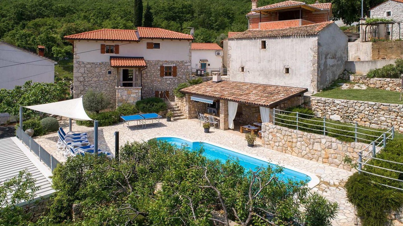 Photo of Outdoor in Martina