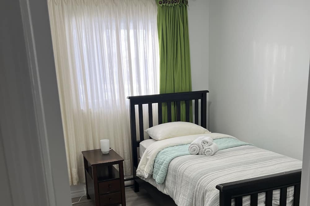 Photo of Bedroom in Brandon