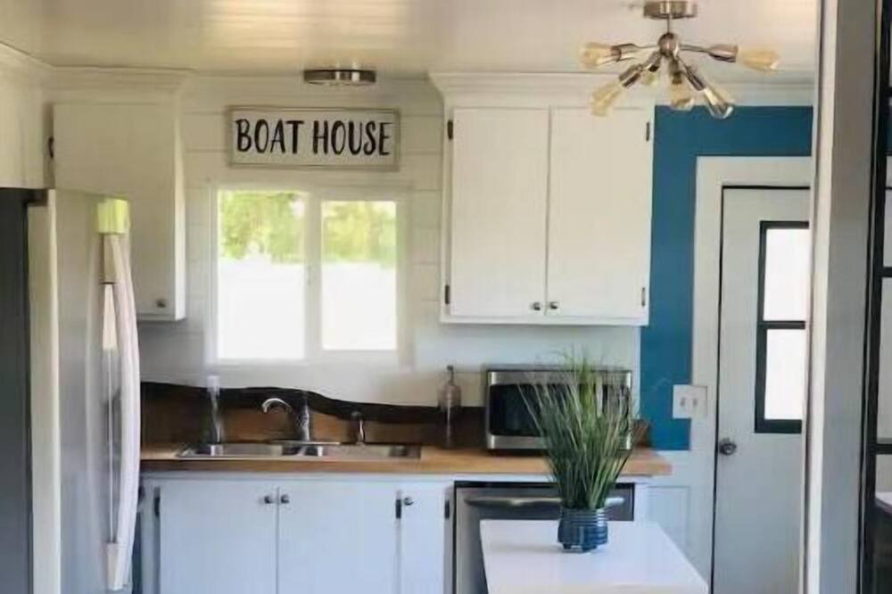 Photo of Kitchen in Port Hadlock