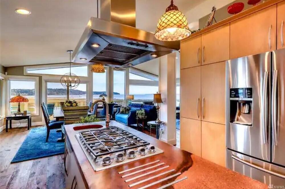 Photo of Kitchen in Port Hadlock