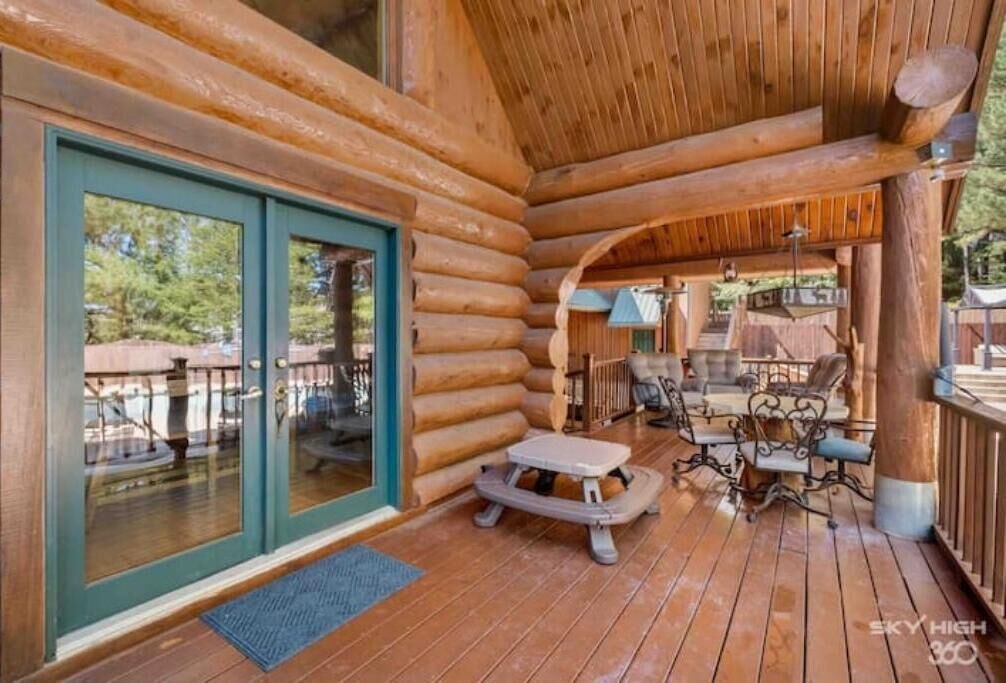 Photo of Patio Balcony in West Fork