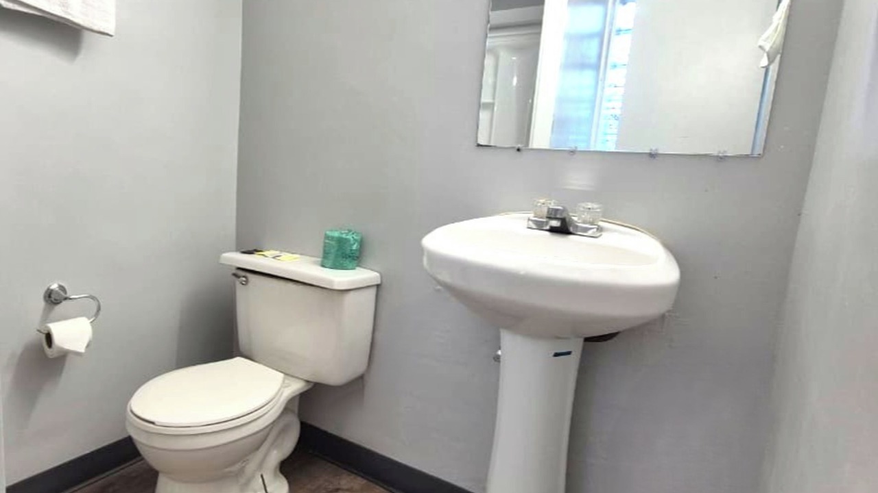 Photo of Bathroom in South Holland