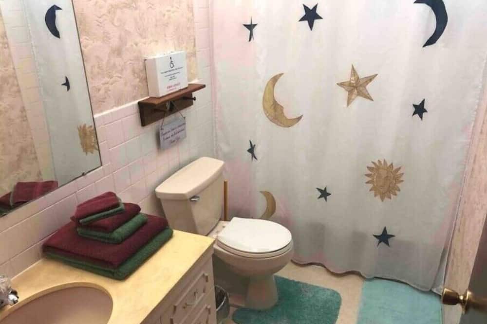 Photo of Bathroom in Westfield