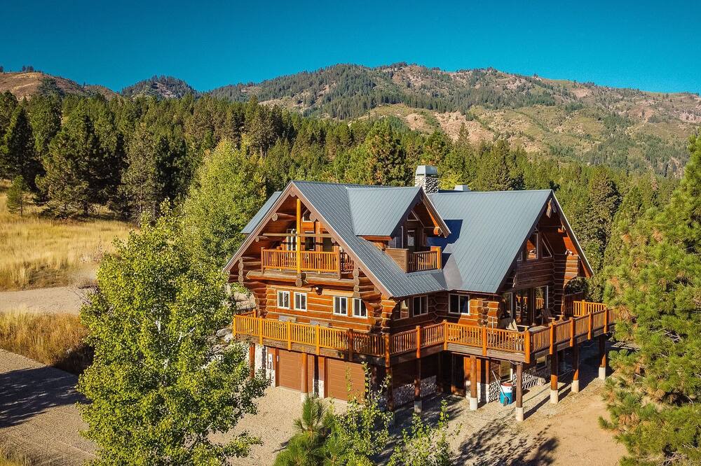 Photo of Outdoor in Garden Valley