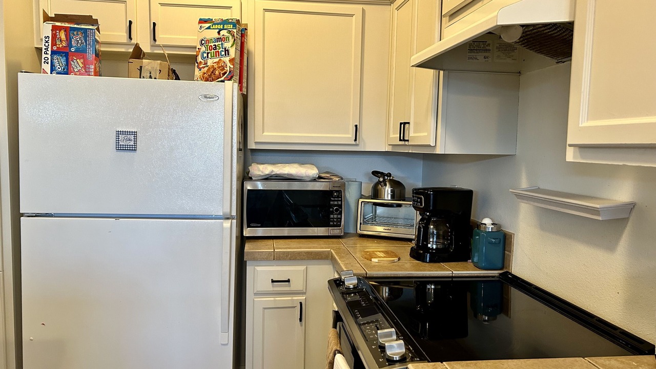 Photo of Kitchen in Mountain View District