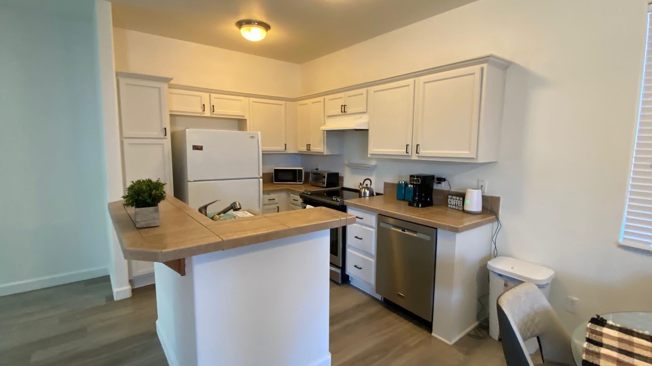 Photo of Kitchen in Mountain View District