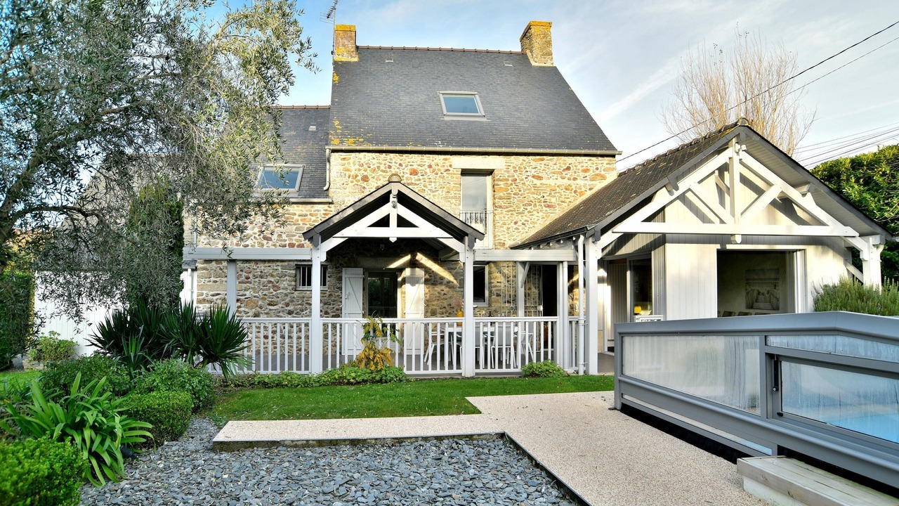 Photo of Outdoor in Saint-Jouan-des-Guerets