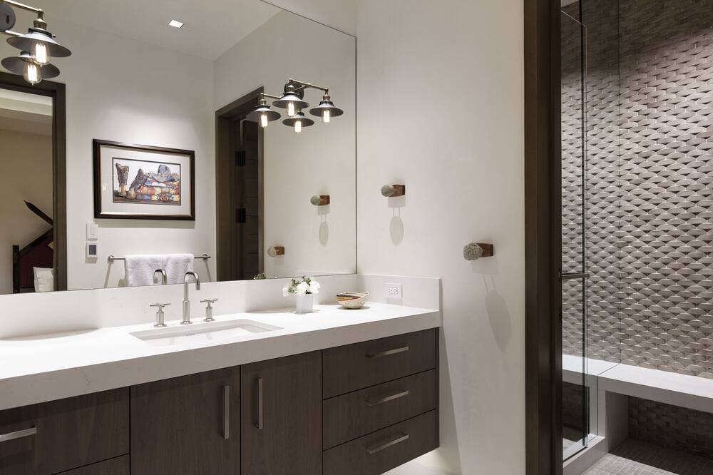 Photo of Bathroom in West End