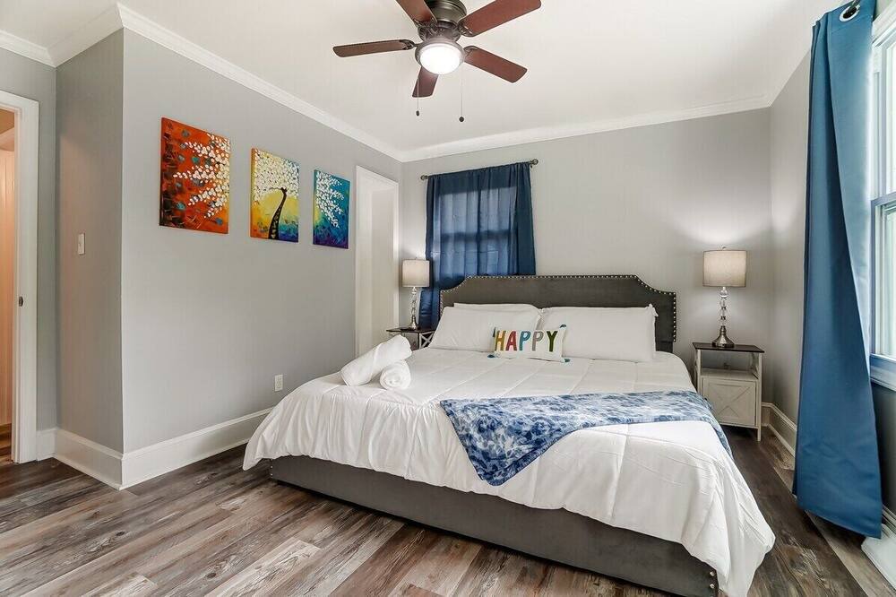 Photo of Bedroom in Starmount