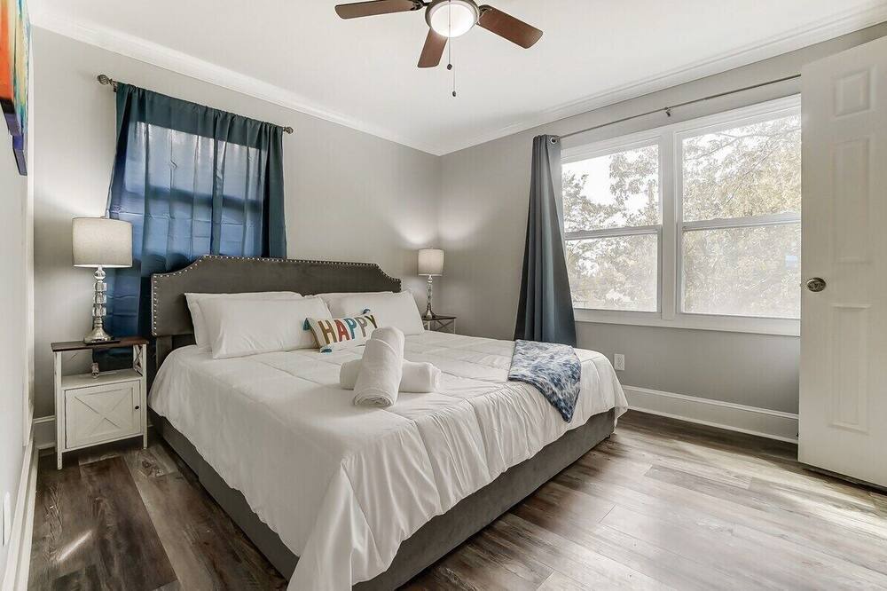Photo of Bedroom in Starmount