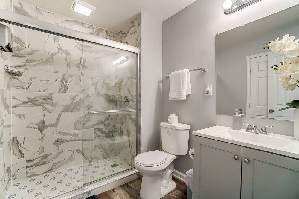 Photo of Bathroom in Starmount