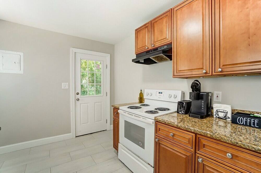 Photo of Kitchen in Enderly Park