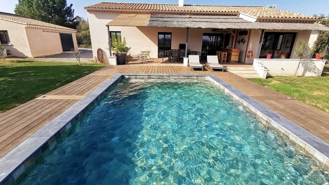 Photo of Outdoor in Pont-Saint-Esprit