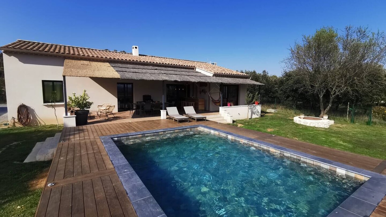 Photo of Outdoor in Pont-Saint-Esprit