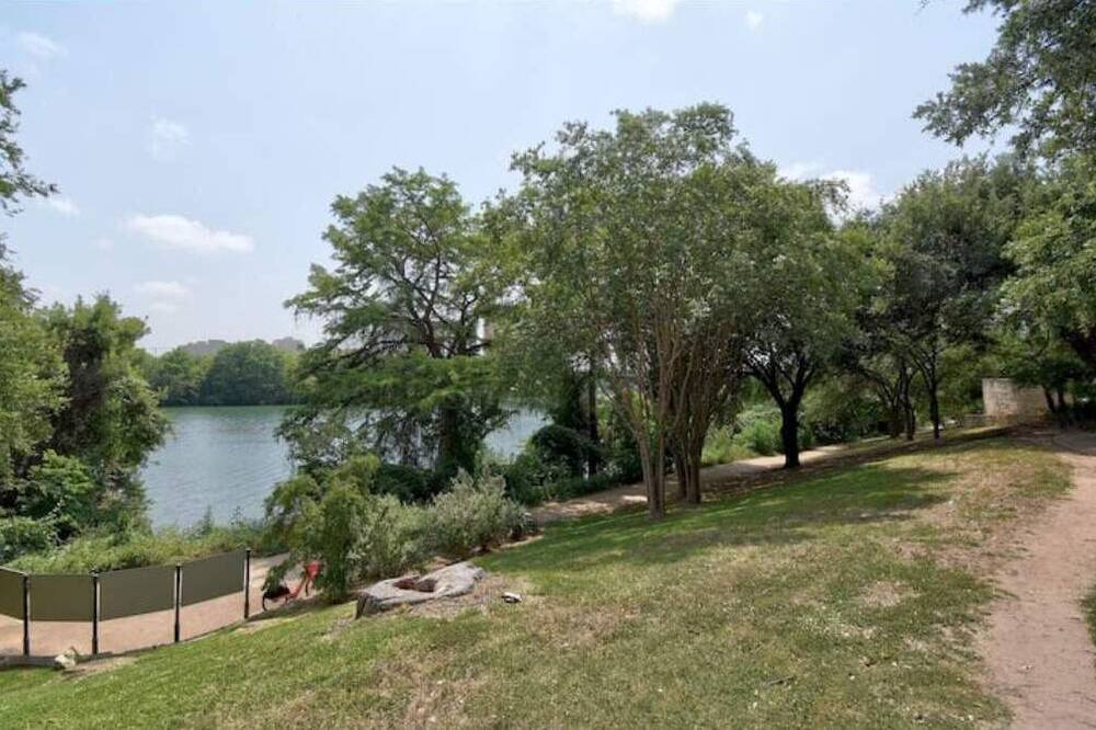 Photo of Outdoor in Westfield