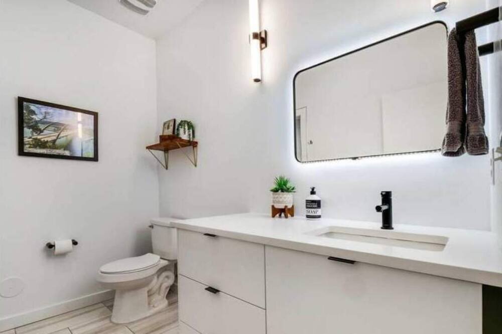 Photo of Bathroom in Westfield