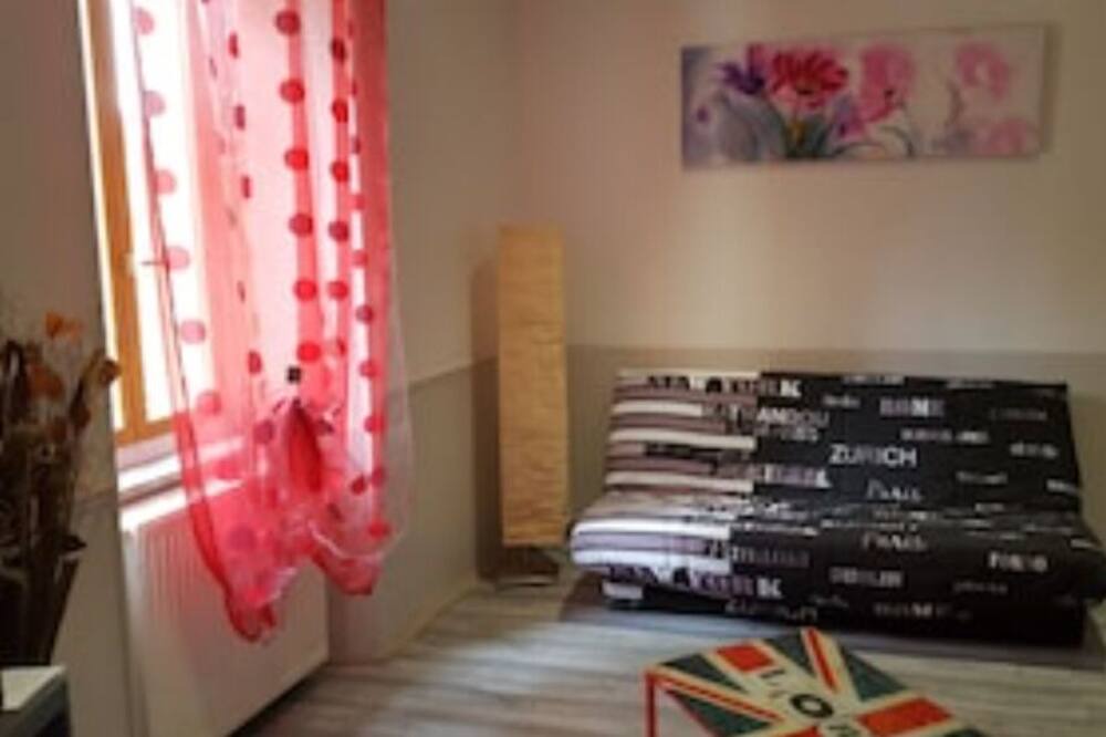 Photo of Others in Pomas