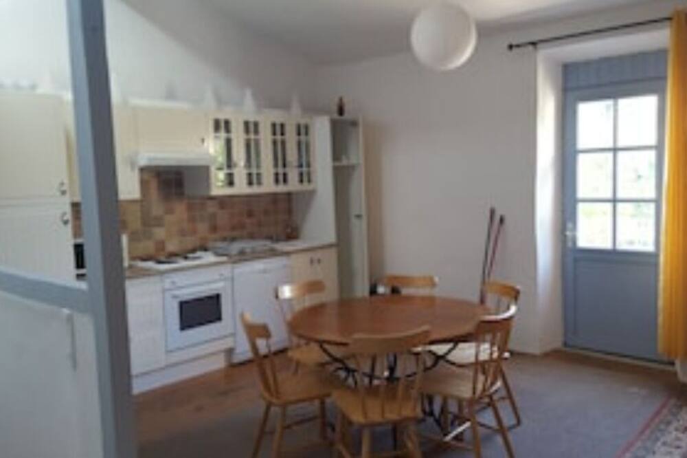 Photo of Others in Pomas