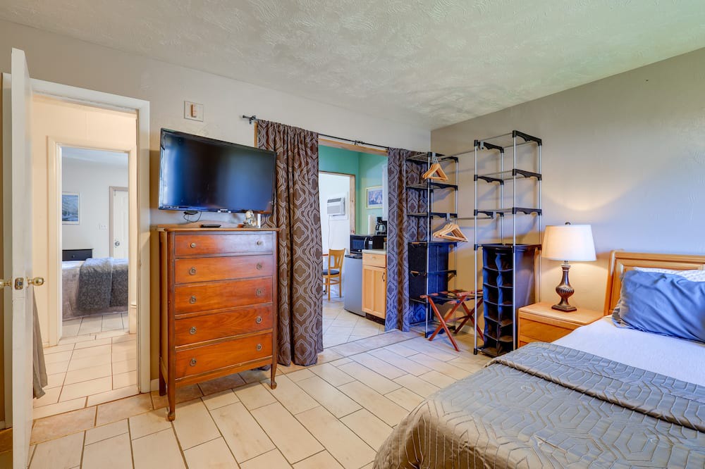 Photo of Bedroom in Shelley