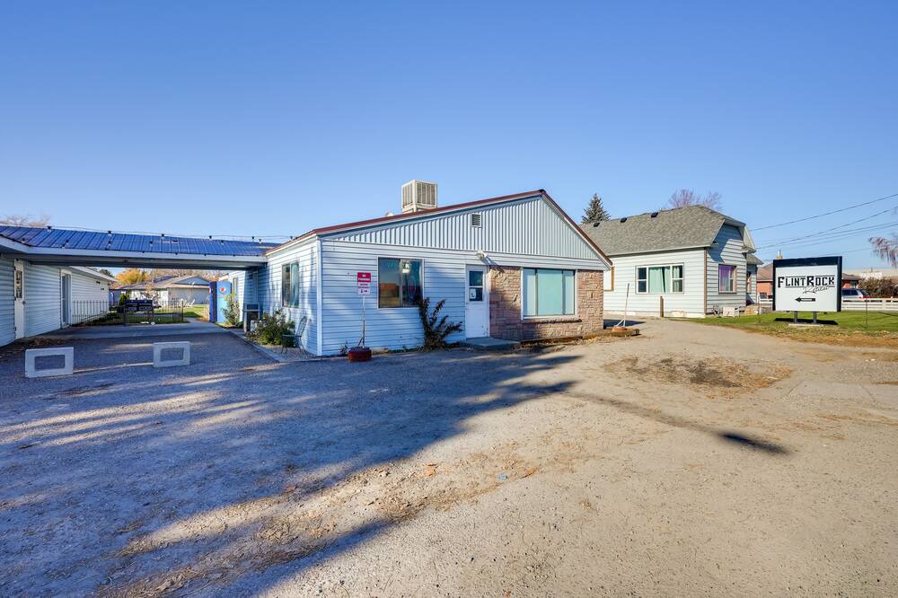 Photo of Others in Shelley