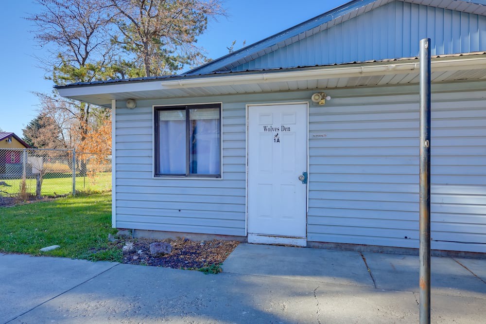 Photo of Others in Shelley