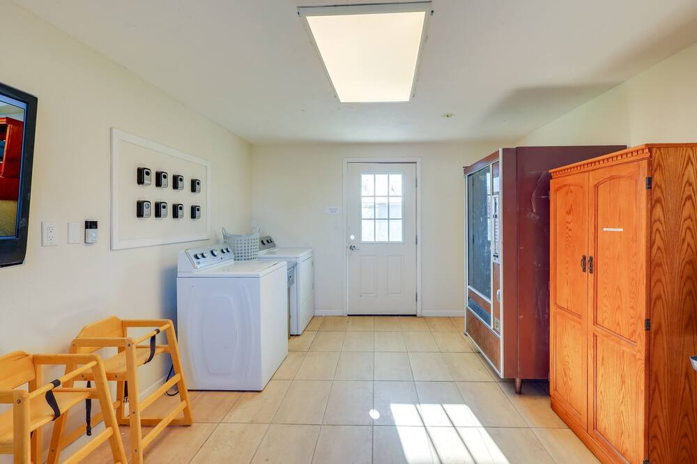 Photo of Others in Shelley