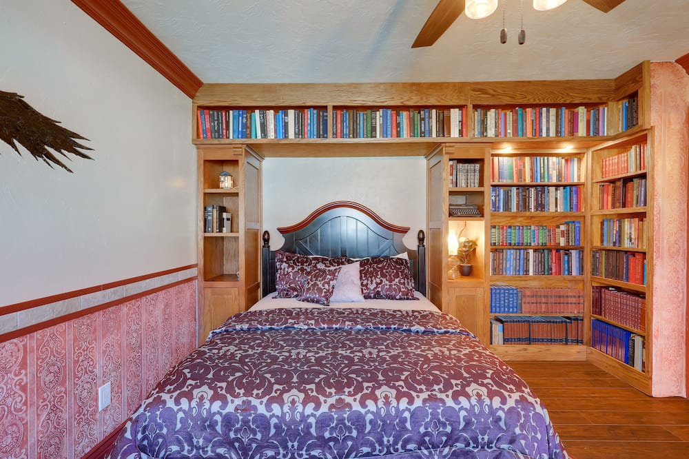 Photo of Bedroom in Shelley