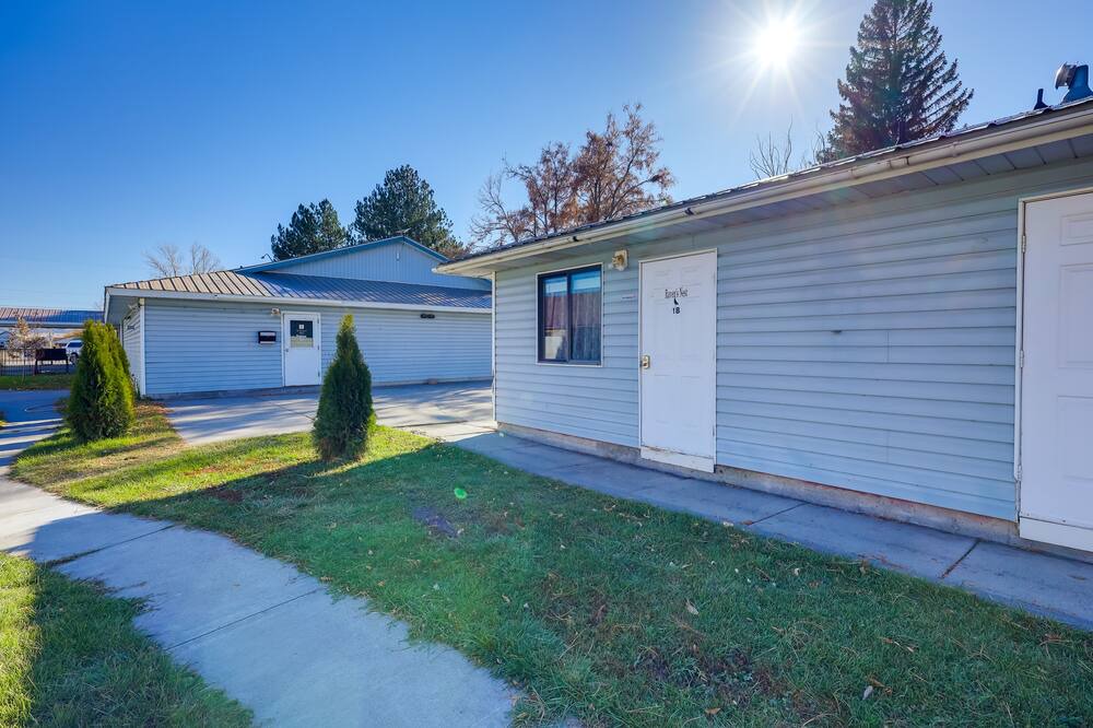 Photo of Others in Shelley