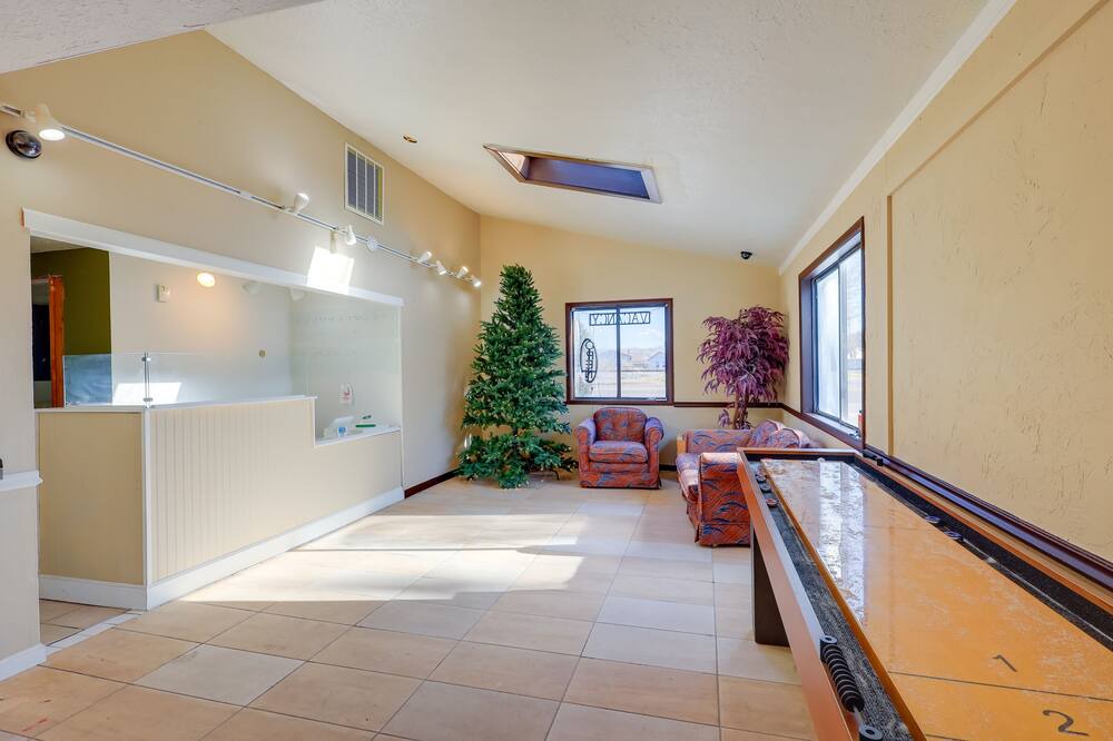 Photo of Others in Shelley